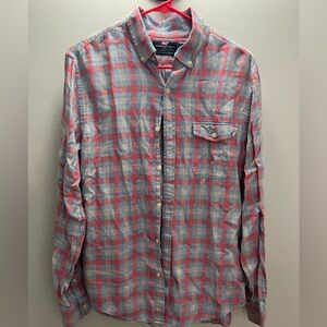 Vineyard Vines Men’s Button-Down Shirt